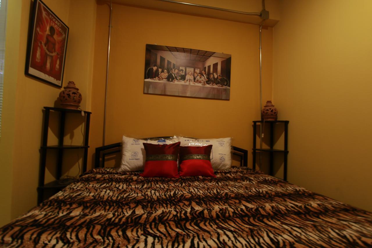 Chez Pom Hotel Chiang Mai Buitenkant foto