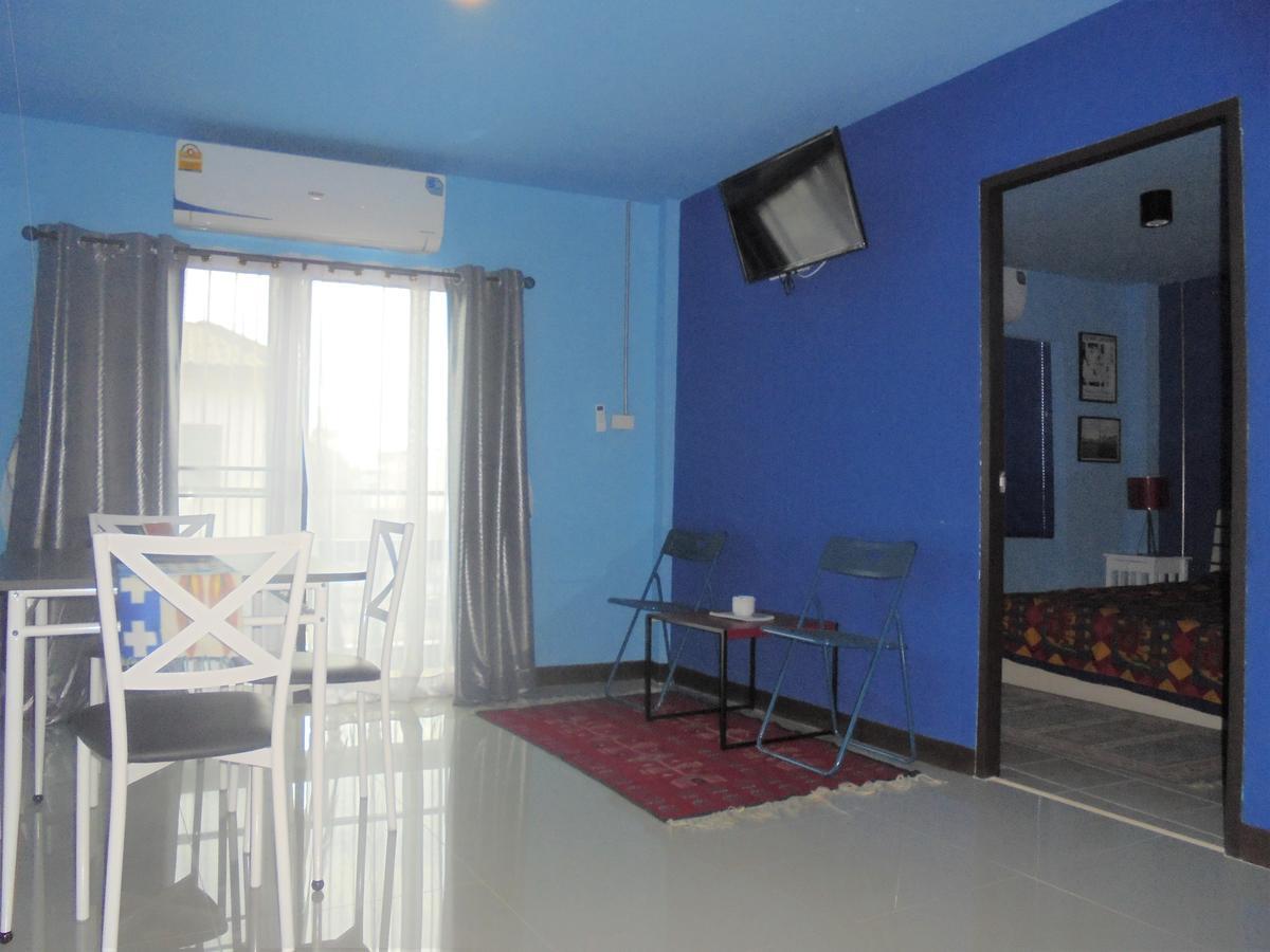 Chez Pom Hotel Chiang Mai Buitenkant foto